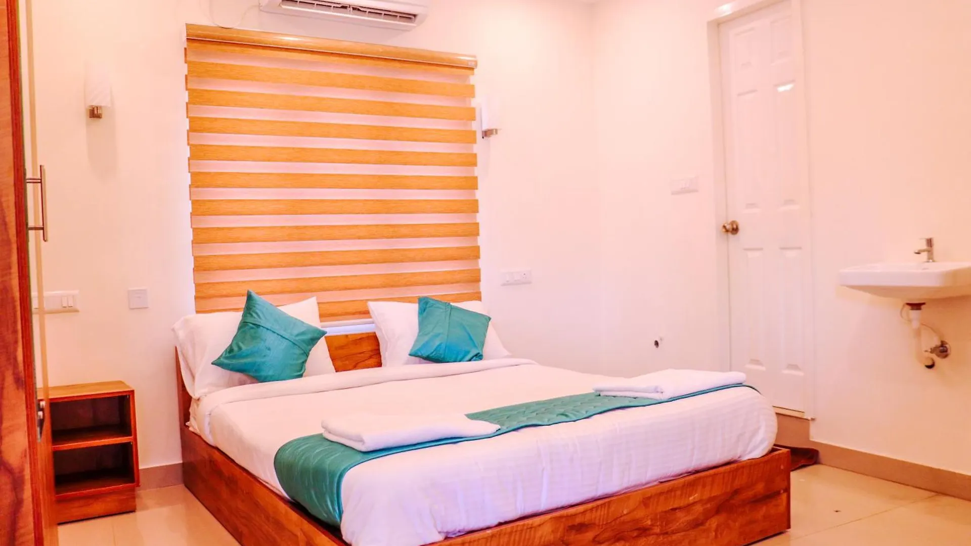 Brahma Hotel Alappuzha