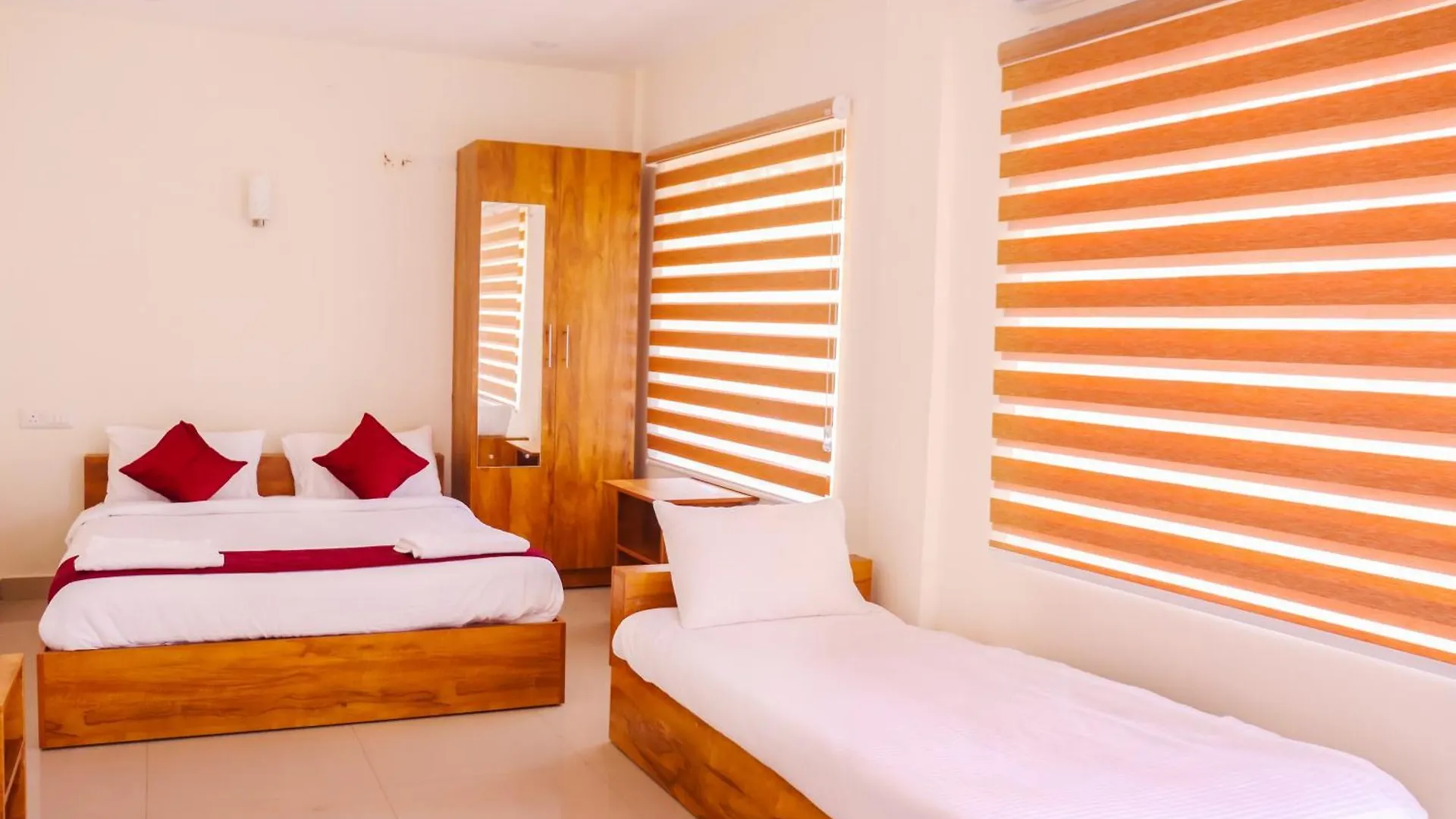 Brahma Hotel Alappuzha 3*,  India
