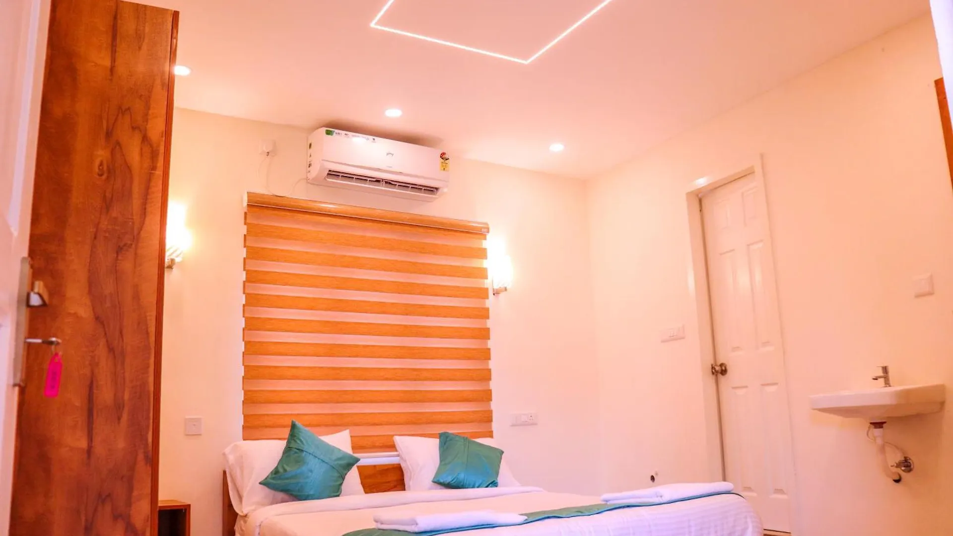 Brahma Hotel Alappuzha